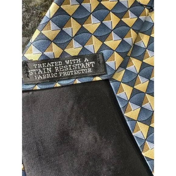 *3/$15 Van Heusen Men's Silk Tie Blue Tan Geometric Stain-Resistant - Picture 5 of 6